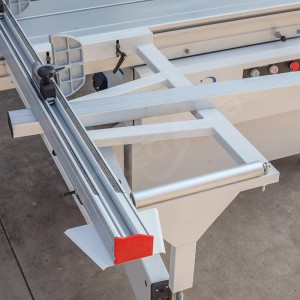 UA1600S-Quality-Table-Panel-Saw-Machine-3